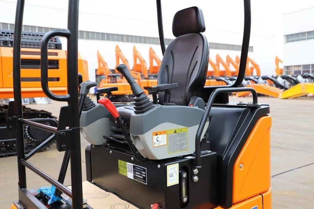 Lonking LG 6306 G4 Brand New Machine - حفار زحاف: صورة 2 Lonking LG 6306 G4 Brand New Machine - حفار زحاف: صورة 2