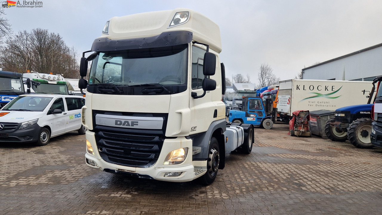 Daf CF 440 Hochdach deutsches Fahrzeug, fehlerfrei im Display - وحدة جر: صورة 1 Daf CF 440 Hochdach deutsches Fahrzeug, fehlerfrei im Display - وحدة جر: صورة 1