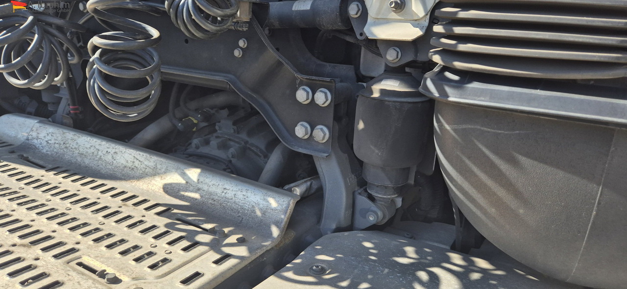 Daf XF 480 FT einsatzbereit Vollspoiler, Retarder 2xTank - وحدة جر: صورة 4 Daf XF 480 FT einsatzbereit Vollspoiler, Retarder 2xTank - وحدة جر: صورة 4