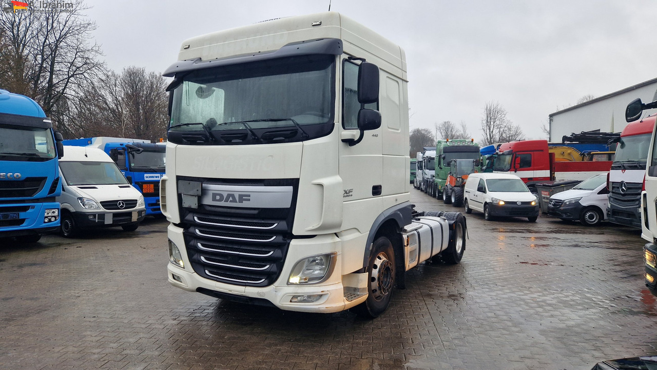 Daf XF440FT Spacecab, PTU für Kompressor - وحدة جر: صورة 1 Daf XF440FT Spacecab, PTU für Kompressor - وحدة جر: صورة 1