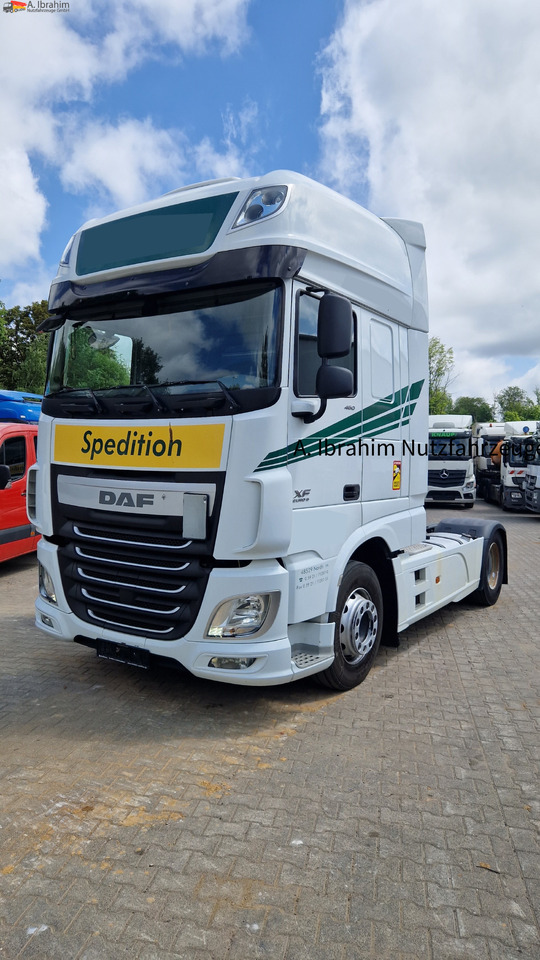 Daf XF460 Superspacecab, 2x Tank, Retarder - وحدة جر: صورة 1 Daf XF460 Superspacecab, 2x Tank, Retarder - وحدة جر: صورة 1