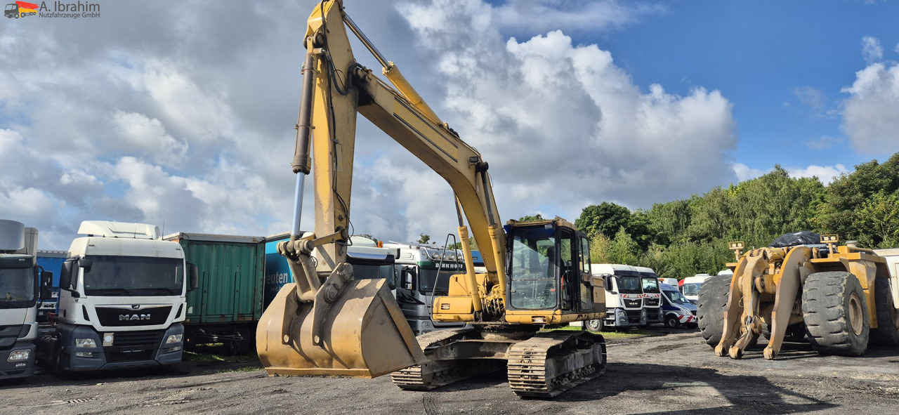 Komatsu PC 210-6K Hammerhydraulik | Klima | UVV 12 25 - حفار زحاف: صورة 1 Komatsu PC 210-6K Hammerhydraulik | Klima | UVV 12 25 - حفار زحاف: صورة 1