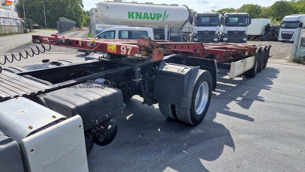 Krone SD Containerchassis 2x 20, 30, 40 ft deutscher Auflieger, ausziehbar - نصف مقطورة لنقل الحاويات: صورة 1 Krone SD Containerchassis 2x 20, 30, 40 ft deutscher Auflieger, ausziehbar - نصف مقطورة لنقل الحاويات: صورة 1