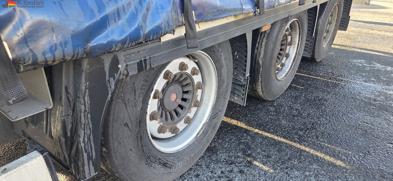 Krone SD Megatrailer Hubdach Liftachse | SAF Achsen - نصف مقطورة ستارة: صورة 3 Krone SD Megatrailer Hubdach Liftachse | SAF Achsen - نصف مقطورة ستارة: صورة 3