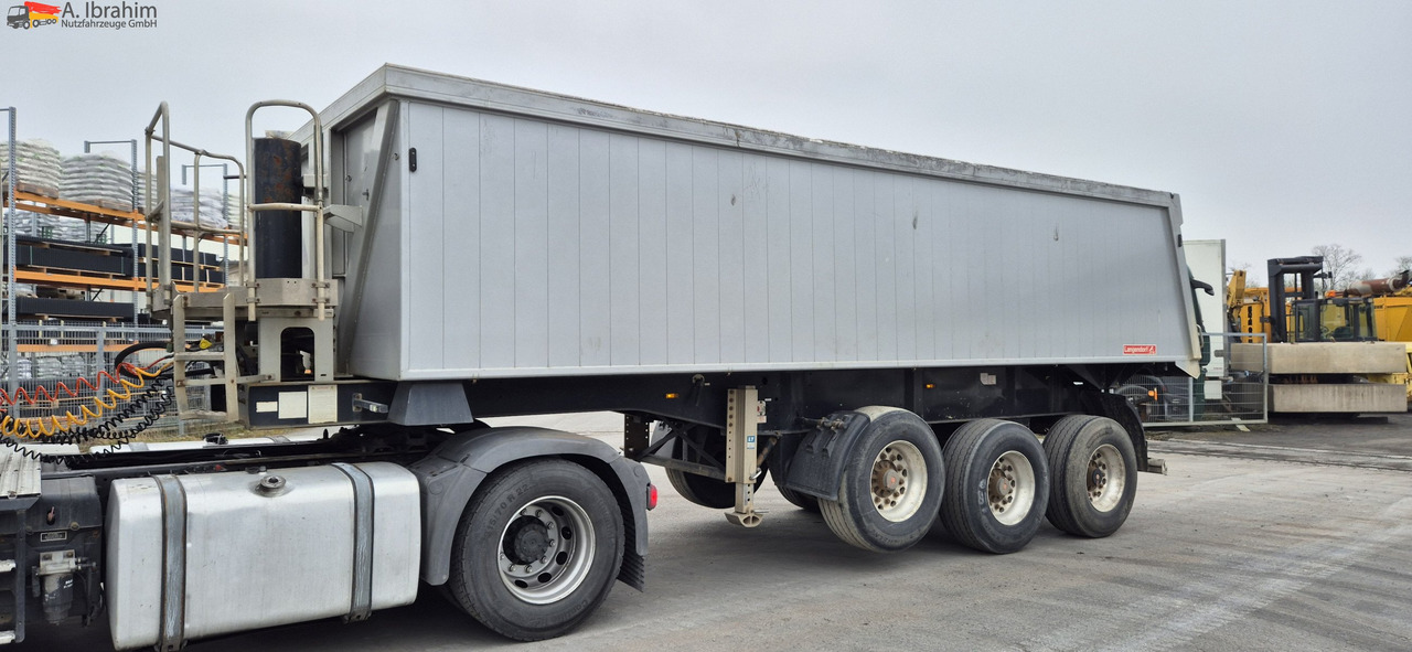 قلابة نصف مقطورة نصف مقطورة قلابة Langendorf SKA24/30 Zustand normal: صورة 12 قلابة نصف مقطورة نصف مقطورة قلابة Langendorf SKA24/30 Zustand normal: صورة 12