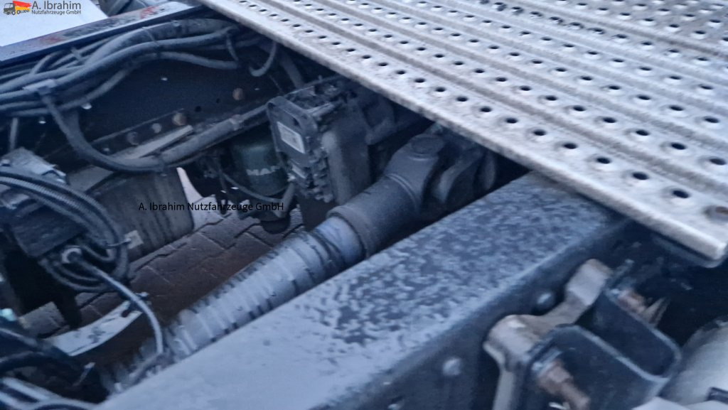 MAN 18.480 TGX XLX Retarder 2x Tank deutsches Fahrzeug, Kamera, Navi - وحدة جر: صورة 5 MAN 18.480 TGX XLX Retarder 2x Tank deutsches Fahrzeug, Kamera, Navi - وحدة جر: صورة 5