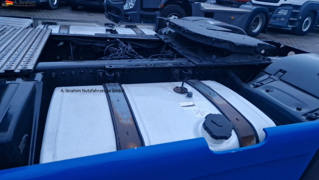 MAN 18.480 TGX XLX Retarder 2x Tank deutsches Fahrzeug, Kamera, Navi - وحدة جر: صورة 4 MAN 18.480 TGX XLX Retarder 2x Tank deutsches Fahrzeug, Kamera, Navi - وحدة جر: صورة 4