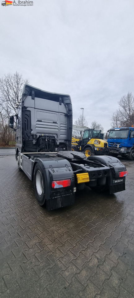 MAN 18.500 TGX Retarder, 2x Tank, Motorschaden !! - وحدة جر: صورة 2 MAN 18.500 TGX Retarder, 2x Tank, Motorschaden !! - وحدة جر: صورة 2