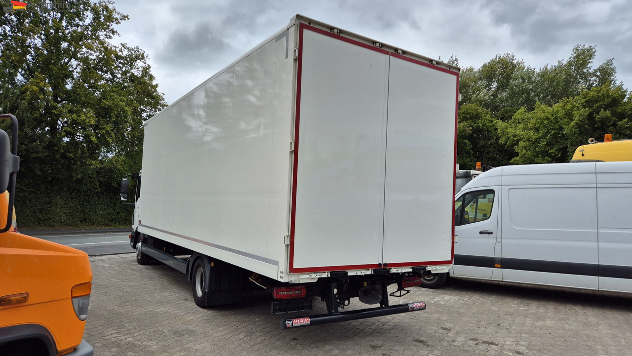 شاحنة مغلقة الصندوق MAN 8.250 7,30 m Koffer, Navi, Topzustand: صورة 10 شاحنة مغلقة الصندوق MAN 8.250 7,30 m Koffer, Navi, Topzustand: صورة 10