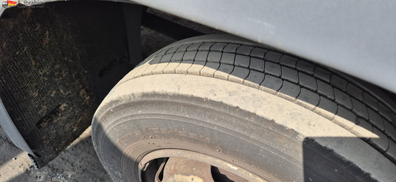 MAN TGL 8.150 4X2 BL Unfallschaden bedingt fahrbereit, Motor ok - شاحنة التوصيل: صورة 5 MAN TGL 8.150 4X2 BL Unfallschaden bedingt fahrbereit, Motor ok - شاحنة التوصيل: صورة 5