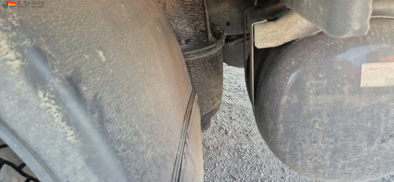 MAN TGL 8.160 4x2 Brotkoffer mit Kühlfach nicht fahrbereit ! nicht rollfähig - شاحنة مُبرّدة للتوصيل: صورة 4 MAN TGL 8.160 4x2 Brotkoffer mit Kühlfach nicht fahrbereit ! nicht rollfähig - شاحنة مُبرّدة للتوصيل: صورة 4