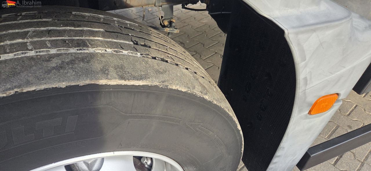 MAN TGM 18.290 Carrier Supra 950 U | LBW | 2 Kammer MT | Schneeketten - شاحنة الفريزر: صورة 5 MAN TGM 18.290 Carrier Supra 950 U | LBW | 2 Kammer MT | Schneeketten - شاحنة الفريزر: صورة 5