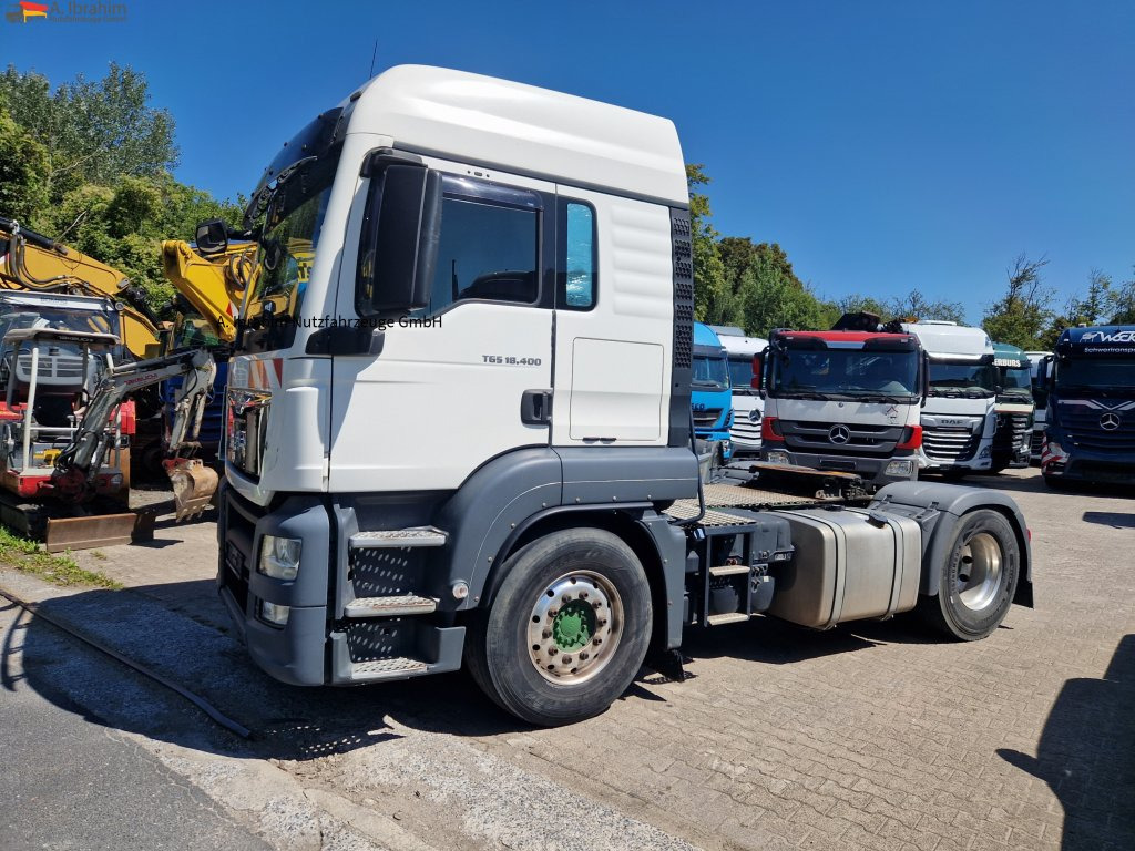 MAN TGS 18.400 4X2BLS PTO für Kompressor - وحدة جر: صورة 1 MAN TGS 18.400 4X2BLS PTO für Kompressor - وحدة جر: صورة 1
