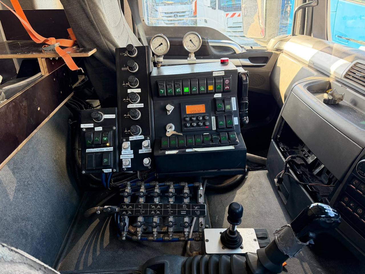 MAN TGS 18.440 Brock SL 280 2 Jumbo S 2 Seiten + HD | 12053 St. MAN TGS 18.440 Brock SL 280 2 Jumbo S 2 Seiten + HD | 12053 St.: صورة 15 MAN TGS 18.440 Brock SL 280 2 Jumbo S 2 Seiten + HD | 12053 St. MAN TGS 18.440 Brock SL 280 2 Jumbo S 2 Seiten + HD | 12053 St.: صورة 15