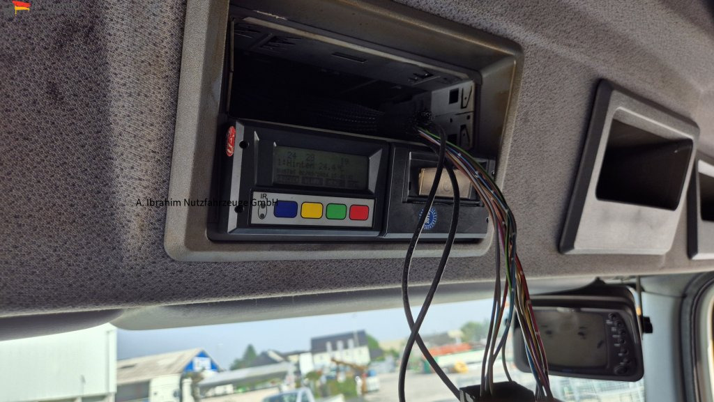 Mercedes-Benz 1823 Frigoblock, 2 Kammer, LBW - شاحنة الفريزر: صورة 5 Mercedes-Benz 1823 Frigoblock, 2 Kammer, LBW - شاحنة الفريزر: صورة 5