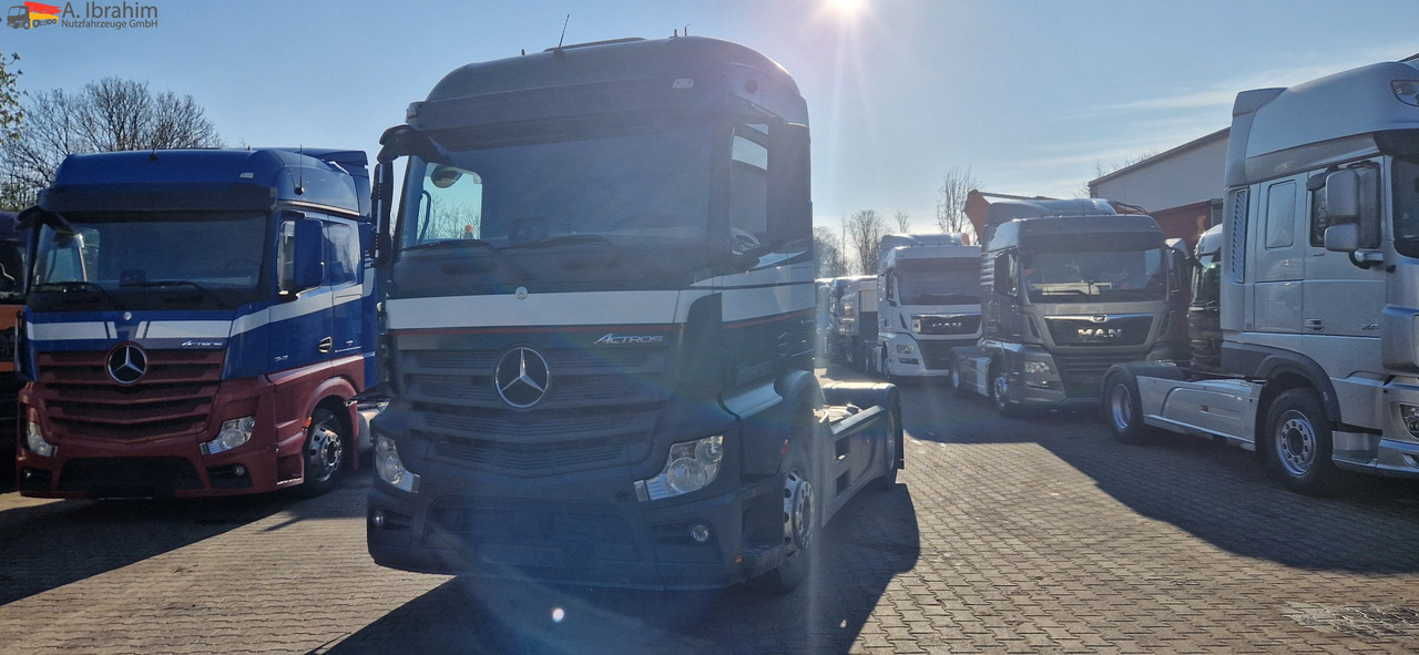 Mercedes-Benz 1840 Actros, 3x vorhanden, identisch - وحدة جر: صورة 1 Mercedes-Benz 1840 Actros, 3x vorhanden, identisch - وحدة جر: صورة 1