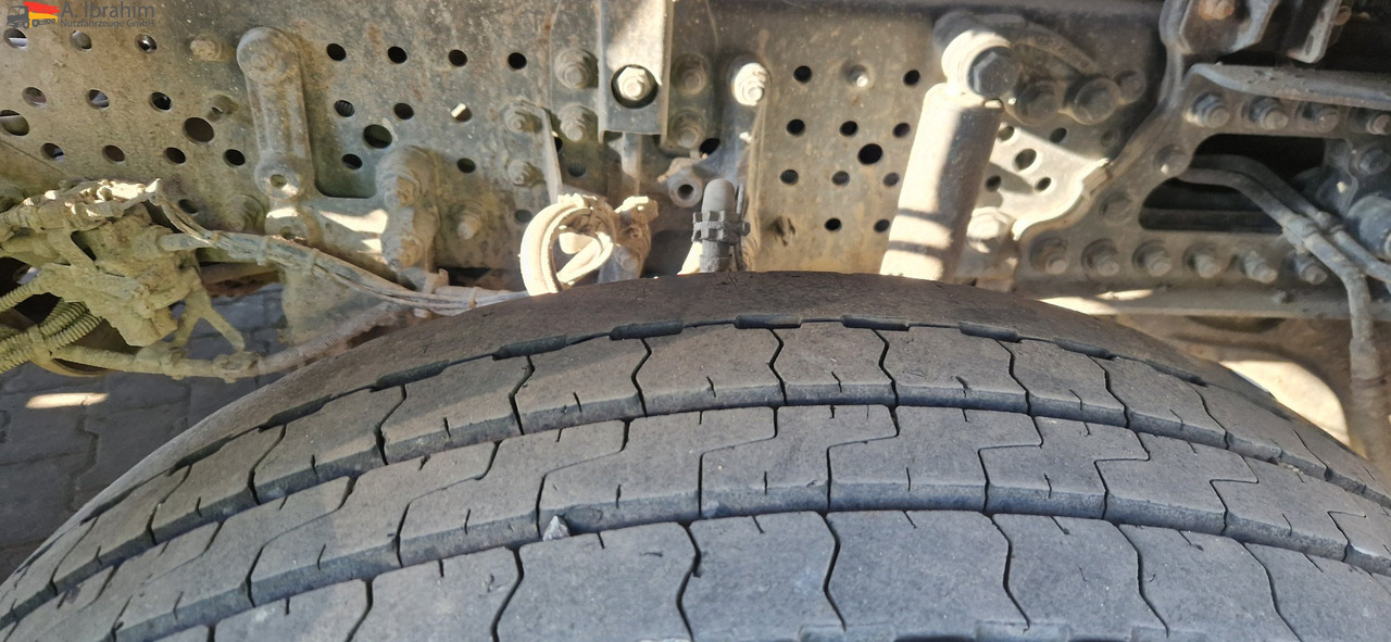 Mercedes-Benz 1840 Actros, 3x vorhanden, identisch - وحدة جر: صورة 3 Mercedes-Benz 1840 Actros, 3x vorhanden, identisch - وحدة جر: صورة 3