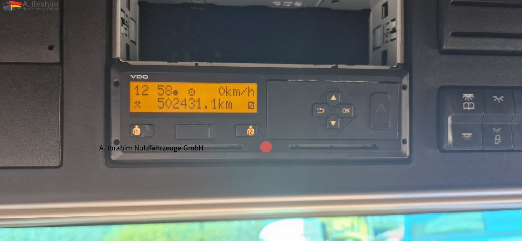 Mercedes-Benz 1843 DB 1843 mit PTU für Kompressor leichte Beule am Dach - وحدة جر: صورة 5 Mercedes-Benz 1843 DB 1843 mit PTU für Kompressor leichte Beule am Dach - وحدة جر: صورة 5
