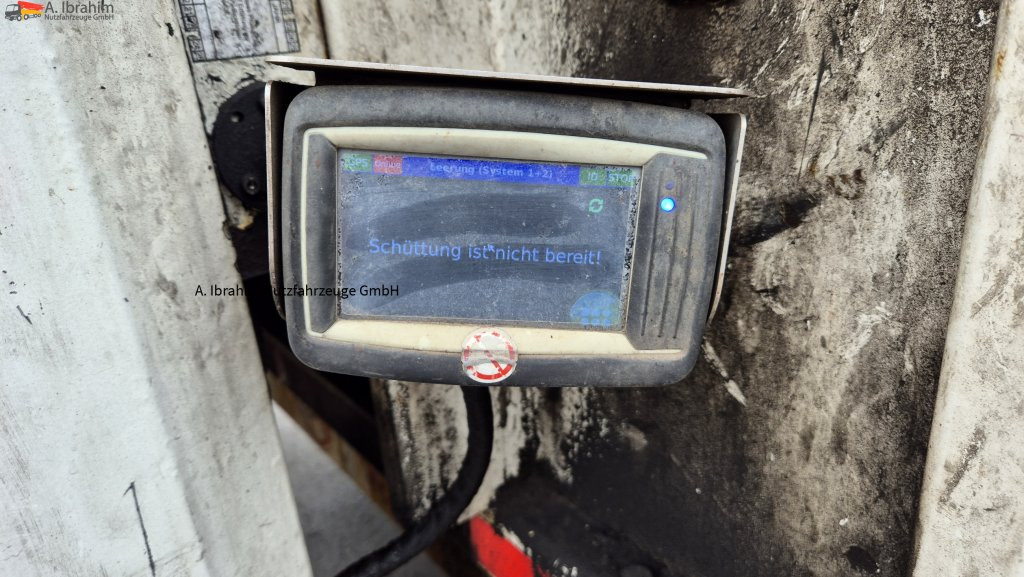 Mercedes-Benz 2532 Schüttung Zoeller Aufbau Faun Variopress - شاحنة النفايات: صورة 2 Mercedes-Benz 2532 Schüttung Zoeller Aufbau Faun Variopress - شاحنة النفايات: صورة 2