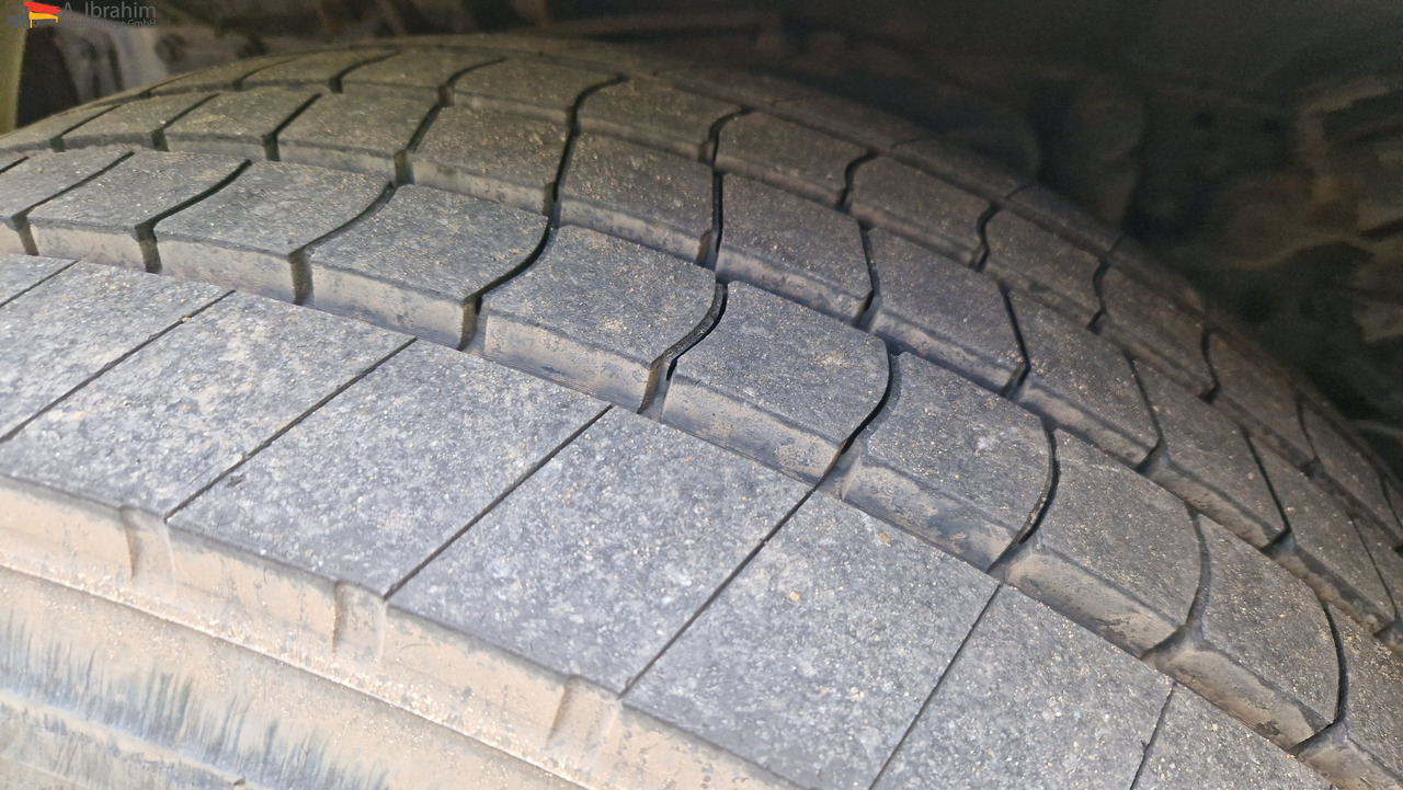 Mercedes-Benz 2541L Baustoff mit HIAB 122, Palettengabel Lift-Lenkachse, mp3 - شاحنة كرين, شاحنات مسطحة: صورة 2 Mercedes-Benz 2541L Baustoff mit HIAB 122, Palettengabel Lift-Lenkachse, mp3 - شاحنة كرين, شاحنات مسطحة: صورة 2