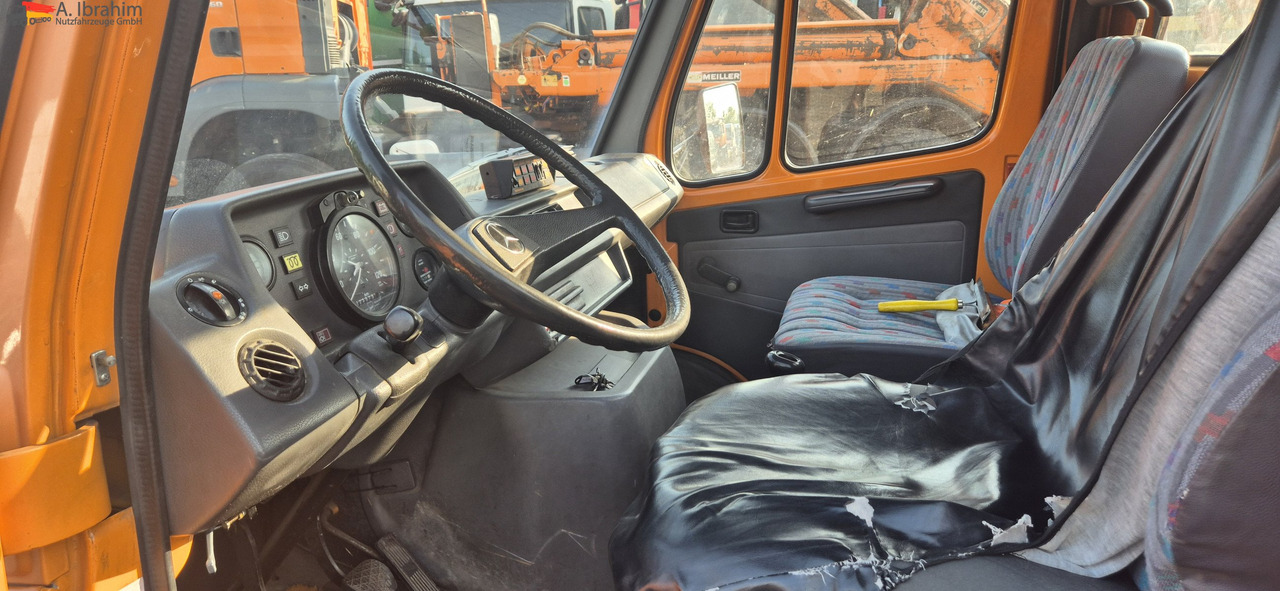 Mercedes-Benz 410D Ruthmann KL 90 Topzustand UVV gültig - منصة تلسكوبية محمولة على شاحنة: صورة 3 Mercedes-Benz 410D Ruthmann KL 90 Topzustand UVV gültig - منصة تلسكوبية محمولة على شاحنة: صورة 3