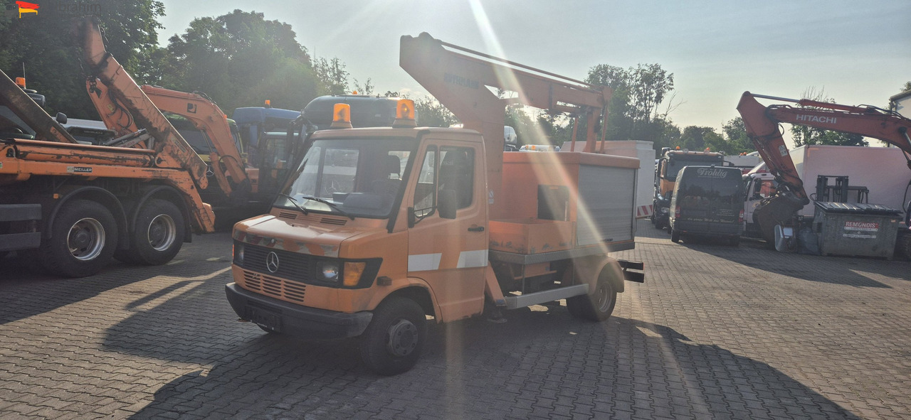 Mercedes-Benz 410D Ruthmann KL 90 Topzustand UVV gültig - منصة تلسكوبية محمولة على شاحنة: صورة 1 Mercedes-Benz 410D Ruthmann KL 90 Topzustand UVV gültig - منصة تلسكوبية محمولة على شاحنة: صورة 1