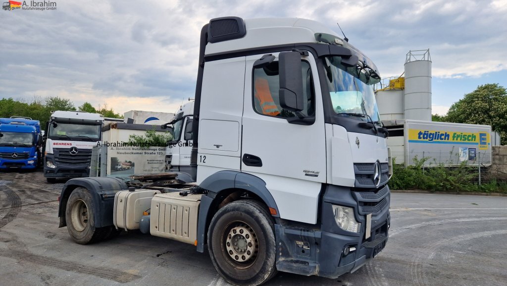 وحدة جر Mercedes-Benz DB 1842, Kipphydraulik: صورة 11