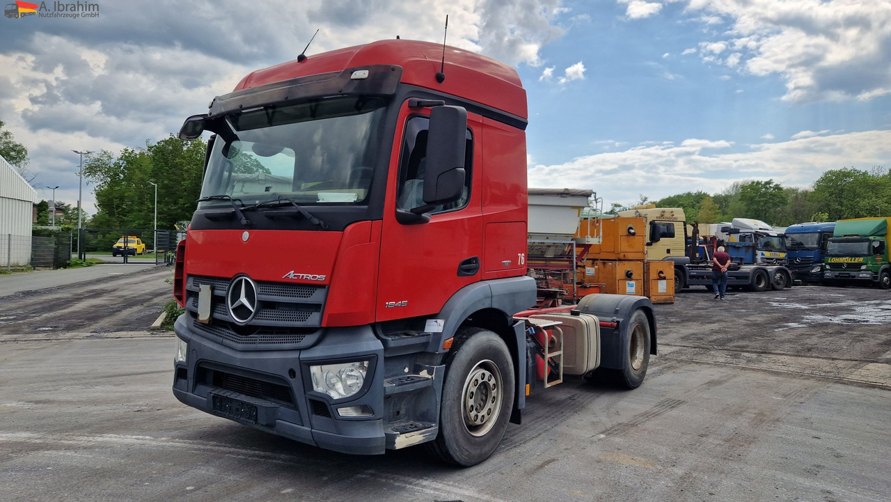 Mercedes-Benz DB 1843 Retarder Kipphydraulik - وحدة جر: صورة 1 Mercedes-Benz DB 1843 Retarder Kipphydraulik - وحدة جر: صورة 1