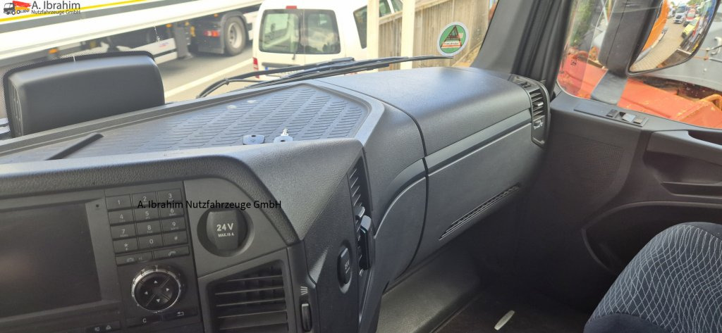 Mercedes-Benz DB 1846 H 4x4 Topzustand einsatzbereit - وحدة جر: صورة 2 Mercedes-Benz DB 1846 H 4x4 Topzustand einsatzbereit - وحدة جر: صورة 2