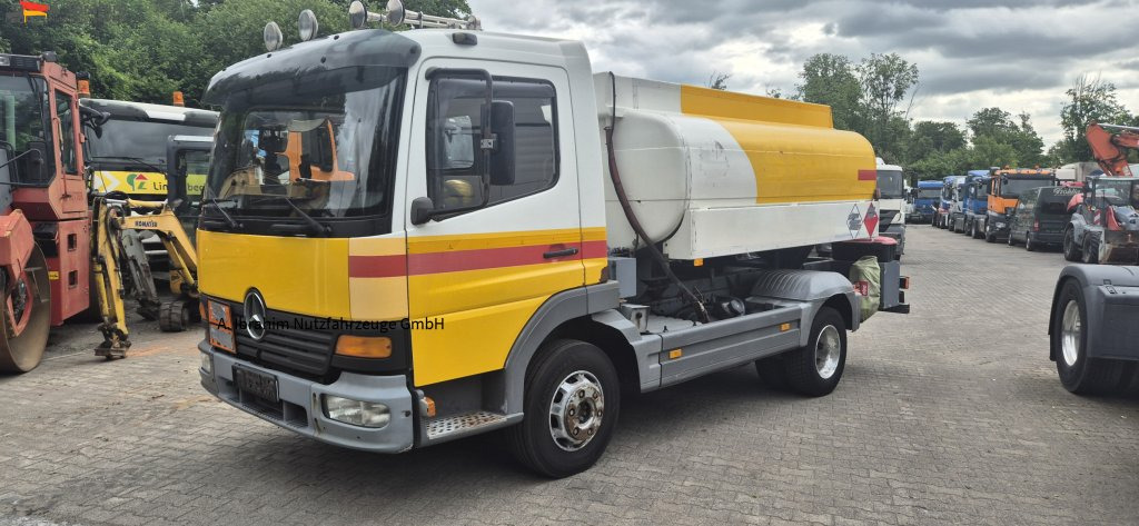 Mercedes-Benz DB 815 Vogt Tank 6500 L 1 Kammer, ADR 07 2025 - شاحنة التوصيل: صورة 1 Mercedes-Benz DB 815 Vogt Tank 6500 L 1 Kammer, ADR 07 2025 - شاحنة التوصيل: صورة 1