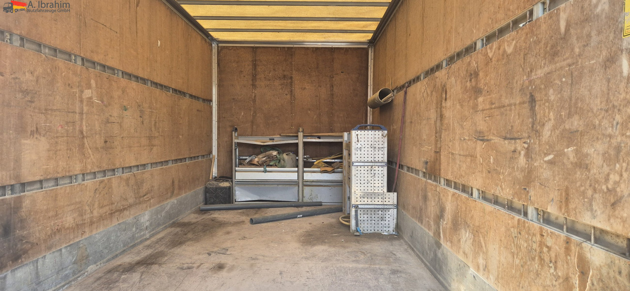 Renault Midlum 180 DCI Werkstattkoffer mit Treppe - شاحنة مغلقة الصندوق: صورة 5 Renault Midlum 180 DCI Werkstattkoffer mit Treppe - شاحنة مغلقة الصندوق: صورة 5