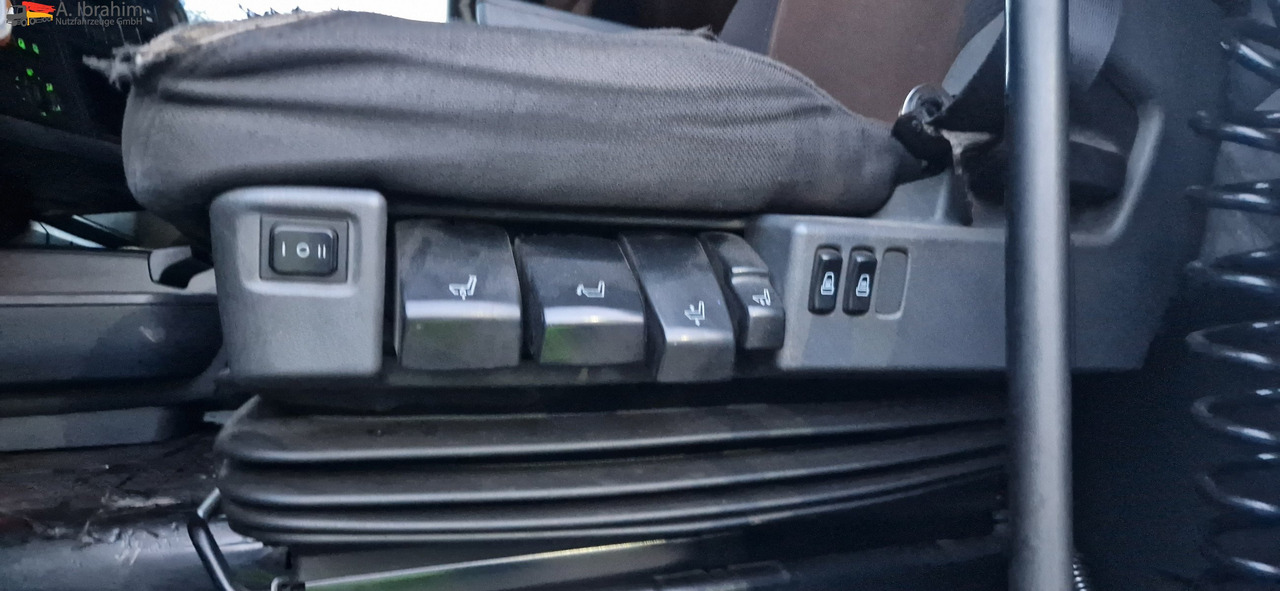 Scania R 480 Retarder, Klima, Zustand gut PTO für Kompressor - وحدة جر: صورة 2 Scania R 480 Retarder, Klima, Zustand gut PTO für Kompressor - وحدة جر: صورة 2