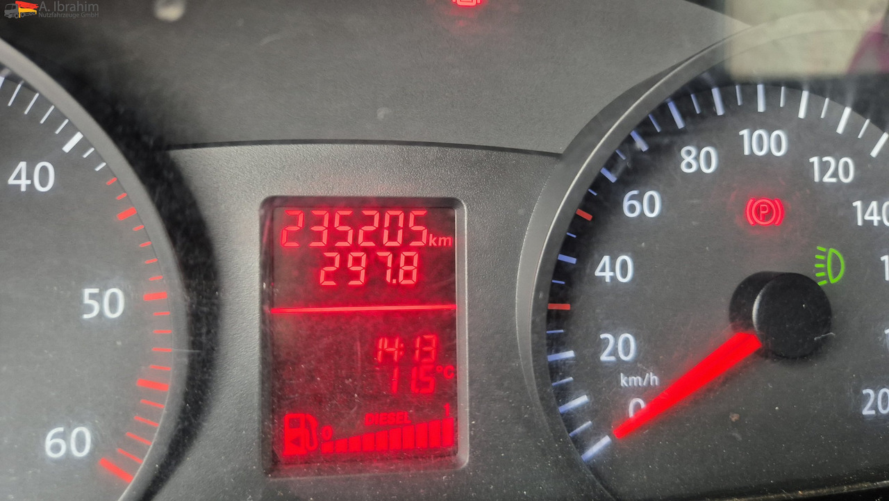 فان VW Crafter 2.5 Diesel Zustand gut: صورة 6