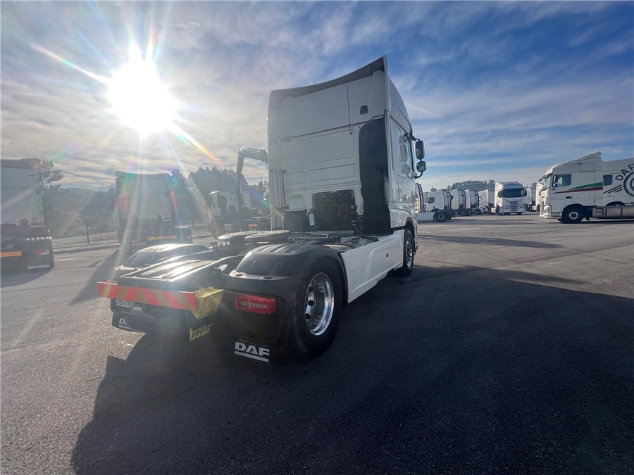 DAF XF 530 Retarder / Airparkoll - وحدة جر: صورة 4 DAF XF 530 Retarder / Airparkoll - وحدة جر: صورة 4