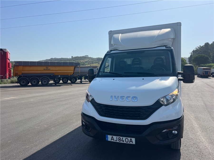 Iveco 35C16H - شاحنة مقفلة: صورة 2 Iveco 35C16H - شاحنة مقفلة: صورة 2