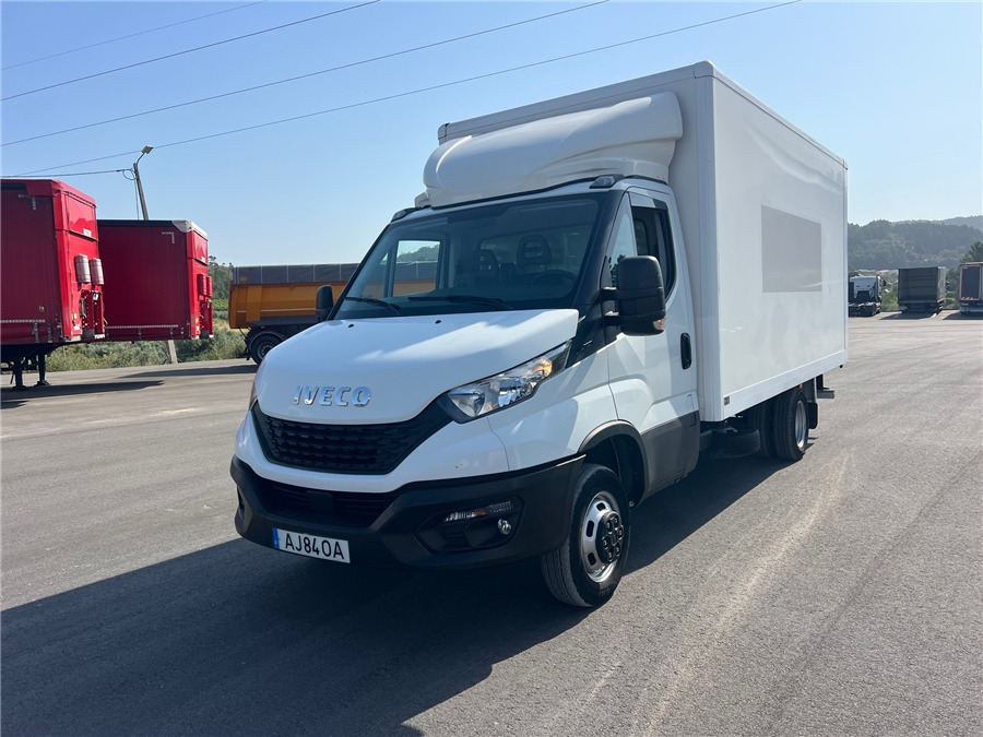 Iveco 35C16H - شاحنة مقفلة: صورة 1 Iveco 35C16H - شاحنة مقفلة: صورة 1
