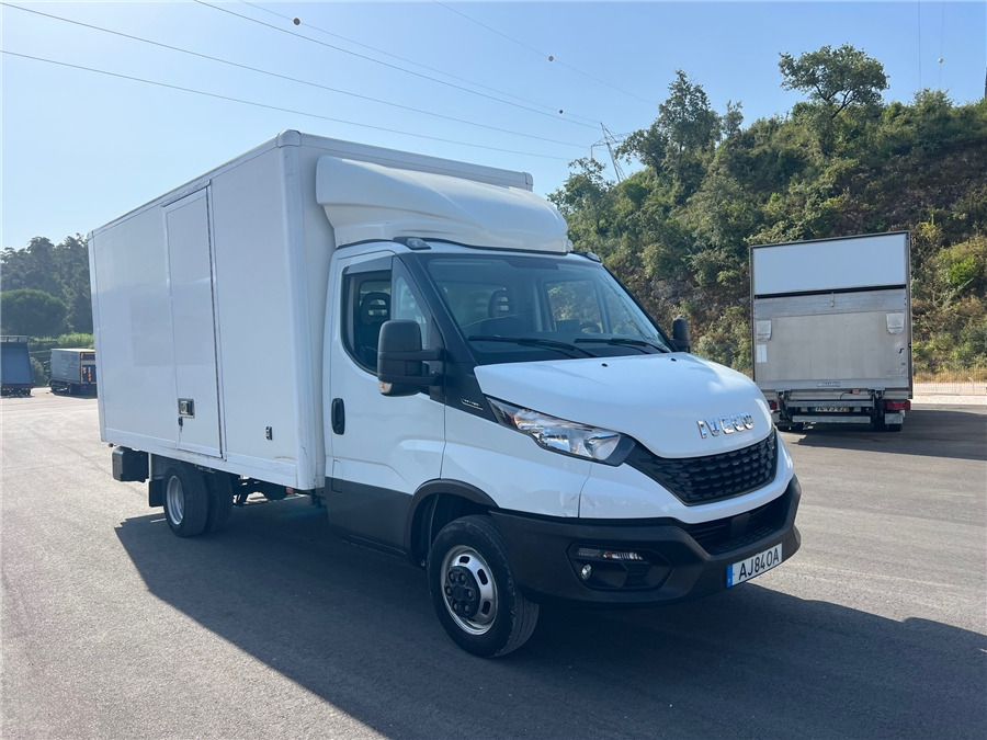 Iveco 35C16H - شاحنة مقفلة: صورة 3 Iveco 35C16H - شاحنة مقفلة: صورة 3