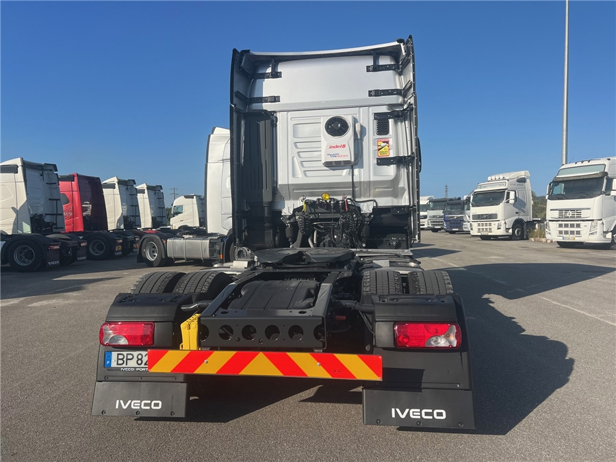 Iveco S-WAY 500 - وحدة جر: صورة 5 Iveco S-WAY 500 - وحدة جر: صورة 5