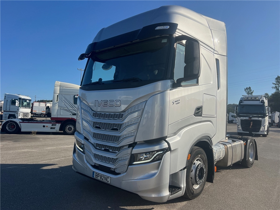 Iveco S-WAY 500 - وحدة جر: صورة 2 Iveco S-WAY 500 - وحدة جر: صورة 2