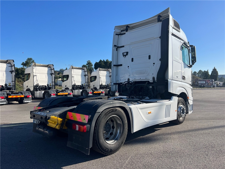 MERCEDES-BENZ 1845 / RETARDER - وحدة جر: صورة 4 MERCEDES-BENZ 1845 / RETARDER - وحدة جر: صورة 4