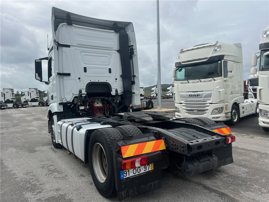 MERCEDES-BENZ ACTROS 1845 LS - وحدة جر: صورة 4 MERCEDES-BENZ ACTROS 1845 LS - وحدة جر: صورة 4