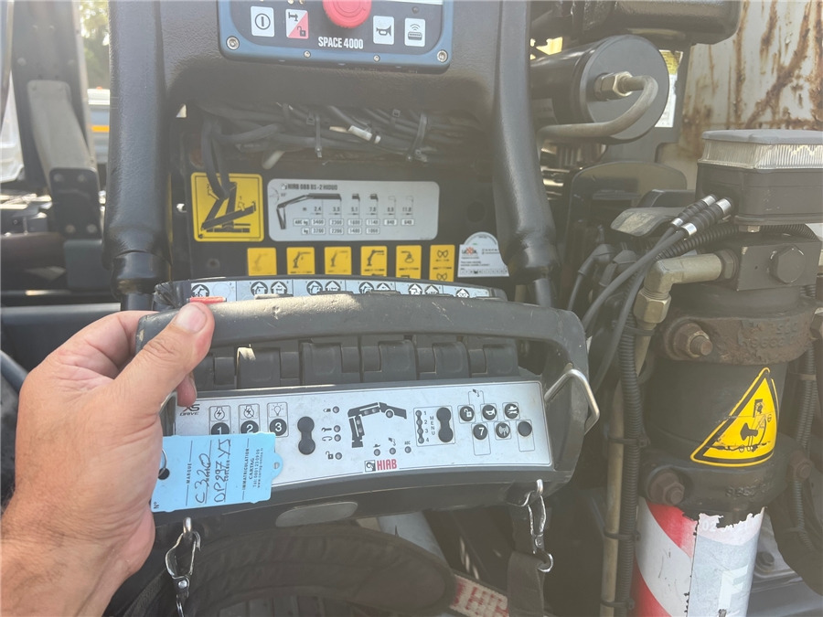 Renault C 320 P Renault C 320 P: صورة 15 Renault C 320 P Renault C 320 P: صورة 15