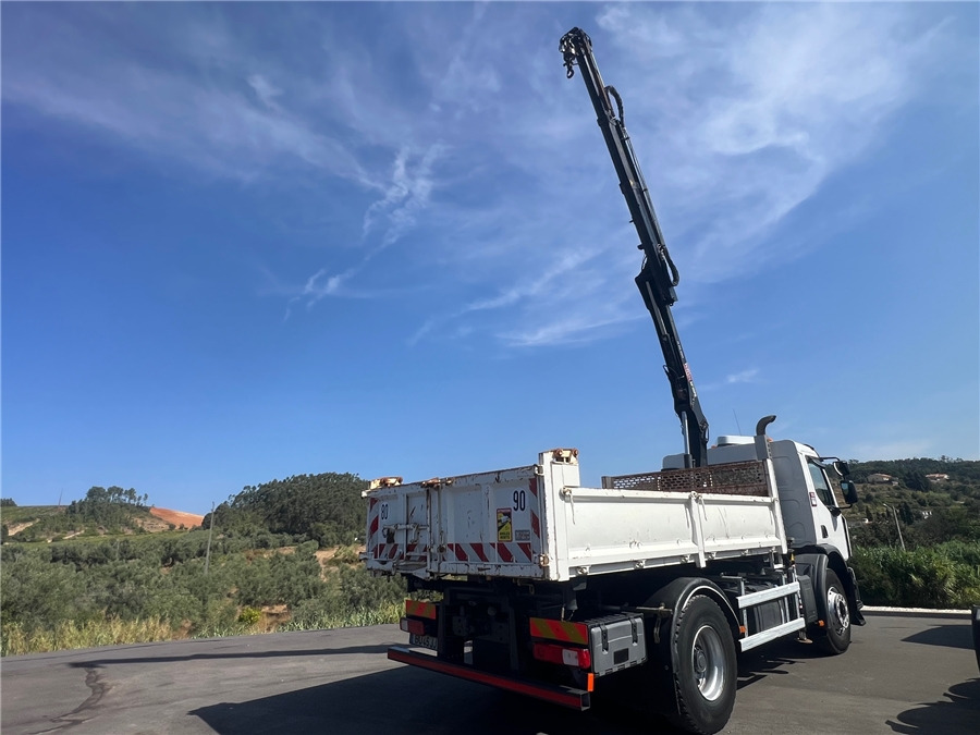 Renault C 320 P Renault C 320 P: صورة 9 Renault C 320 P Renault C 320 P: صورة 9