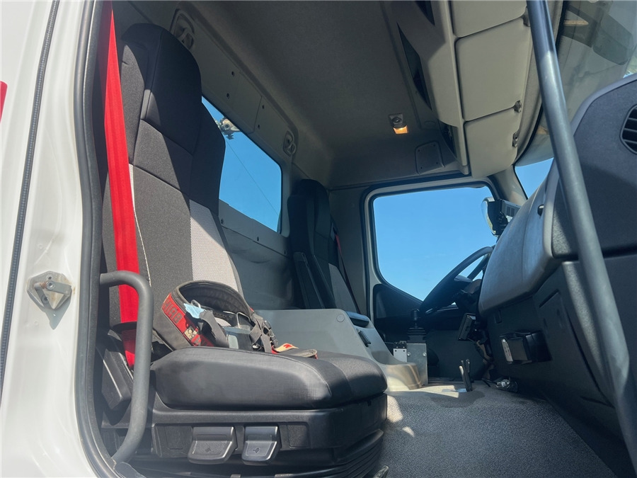 Renault C 320 P Renault C 320 P: صورة 20 Renault C 320 P Renault C 320 P: صورة 20