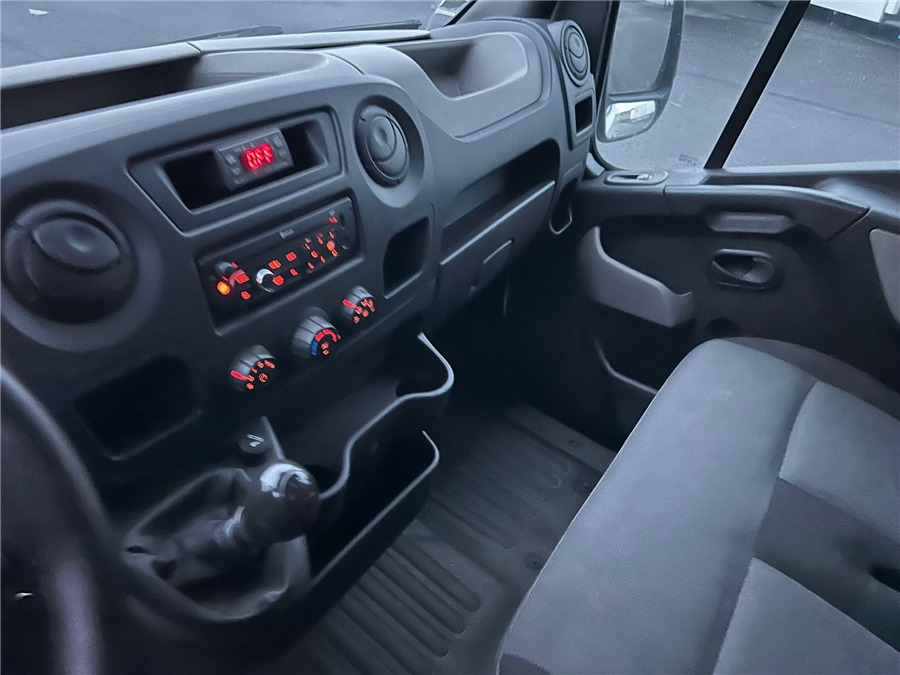 شاحنة مُبرّدة للتوصيل Renault Master: صورة 7 شاحنة مُبرّدة للتوصيل Renault Master: صورة 7