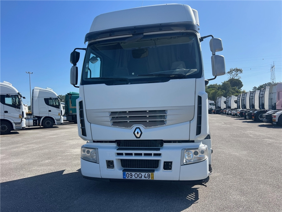 Renault PREMIUM - وحدة جر: صورة 2 Renault PREMIUM - وحدة جر: صورة 2