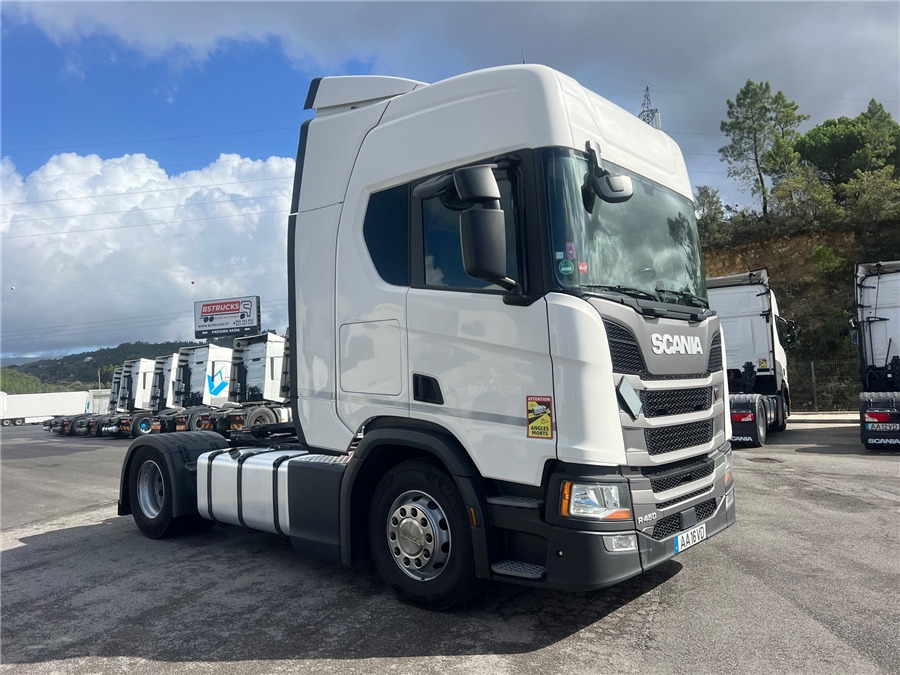 Scania R450 / RETARDER - وحدة جر: صورة 1 Scania R450 / RETARDER - وحدة جر: صورة 1