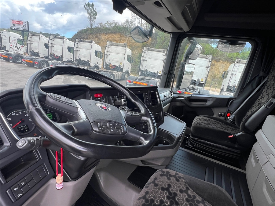 وحدة جر Scania R450: صورة 15