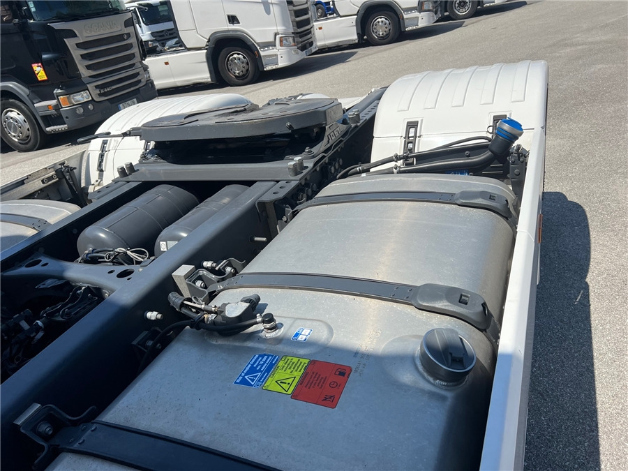 وحدة جر Scania S540: صورة 8