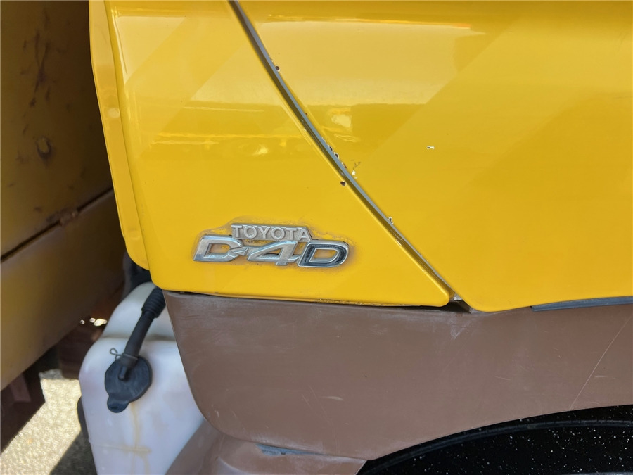 شاحنة مفتوحة TOYOTA dyna: صورة 7 شاحنة مفتوحة TOYOTA dyna: صورة 7